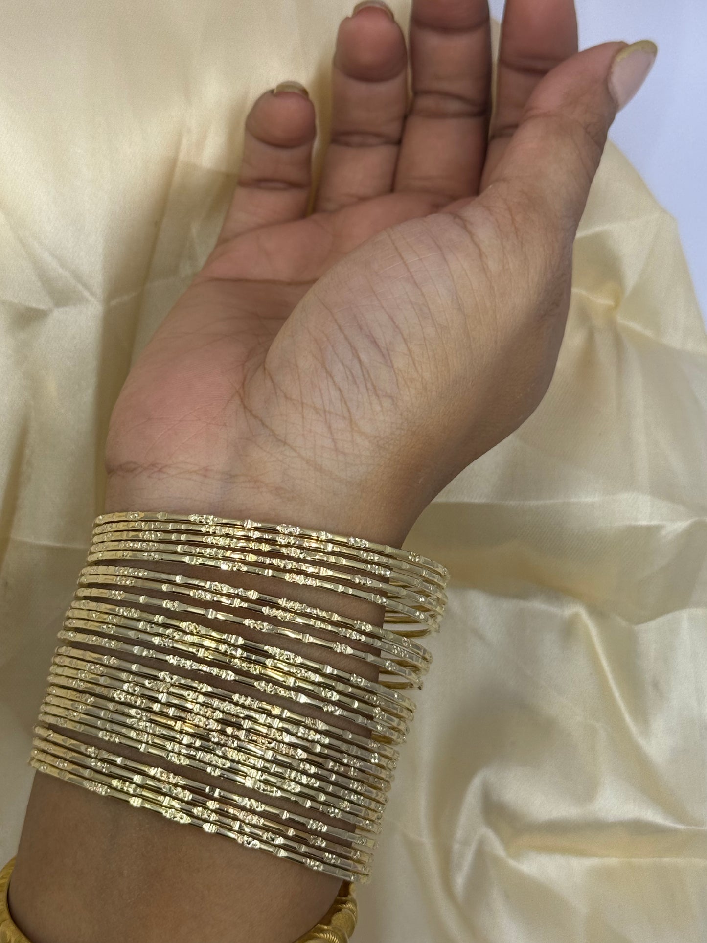 Two Tone Thin Bangle Set